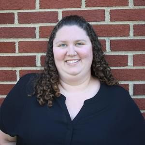 Meet your Posher, Leeann